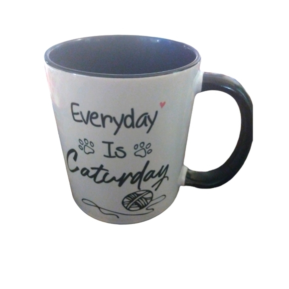 Fun Cat Lover Mug: "Everyday is Caturday" - Animated Cats: Flash & Marshmallow - Picture 1 of 8